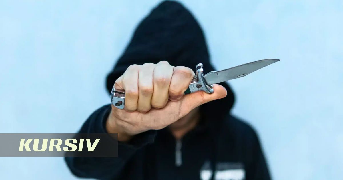 Подросток получил ножевое ранение у дендропарка в Шымкенте
