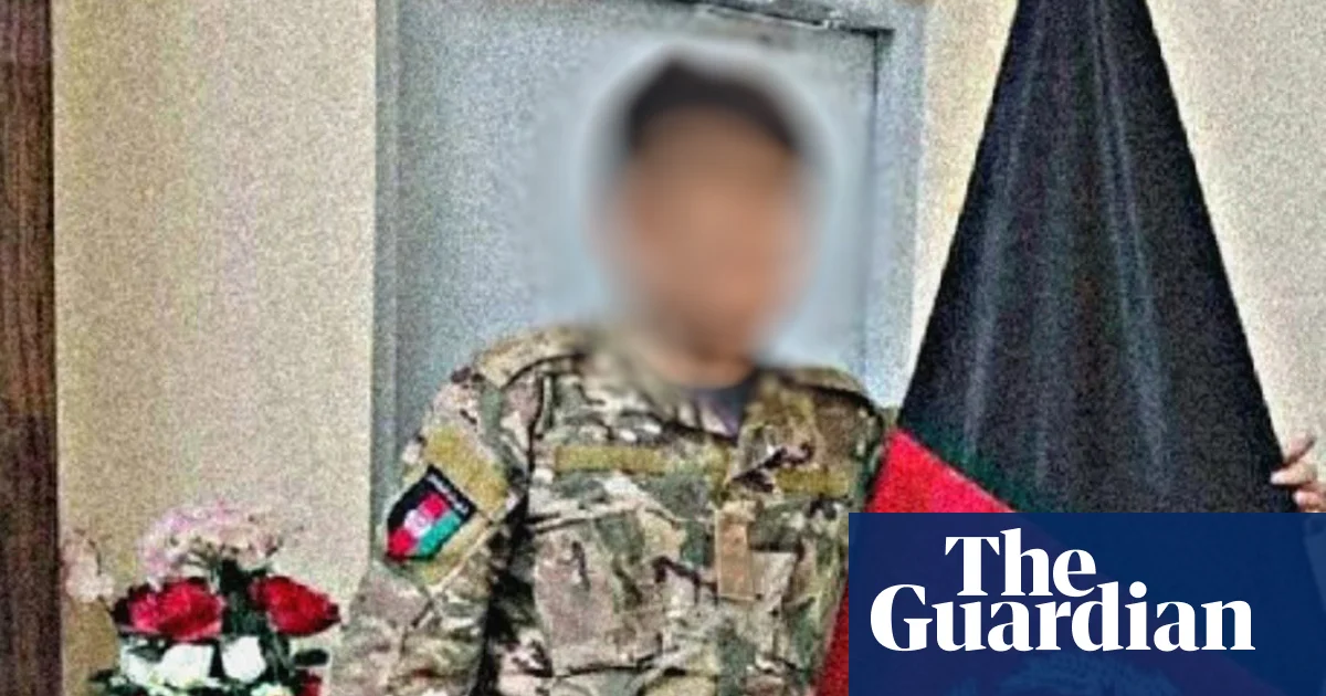 Талибан бұрынғы афган полиция қызметкерін қорқытады: Ұлыбритания бас тартты