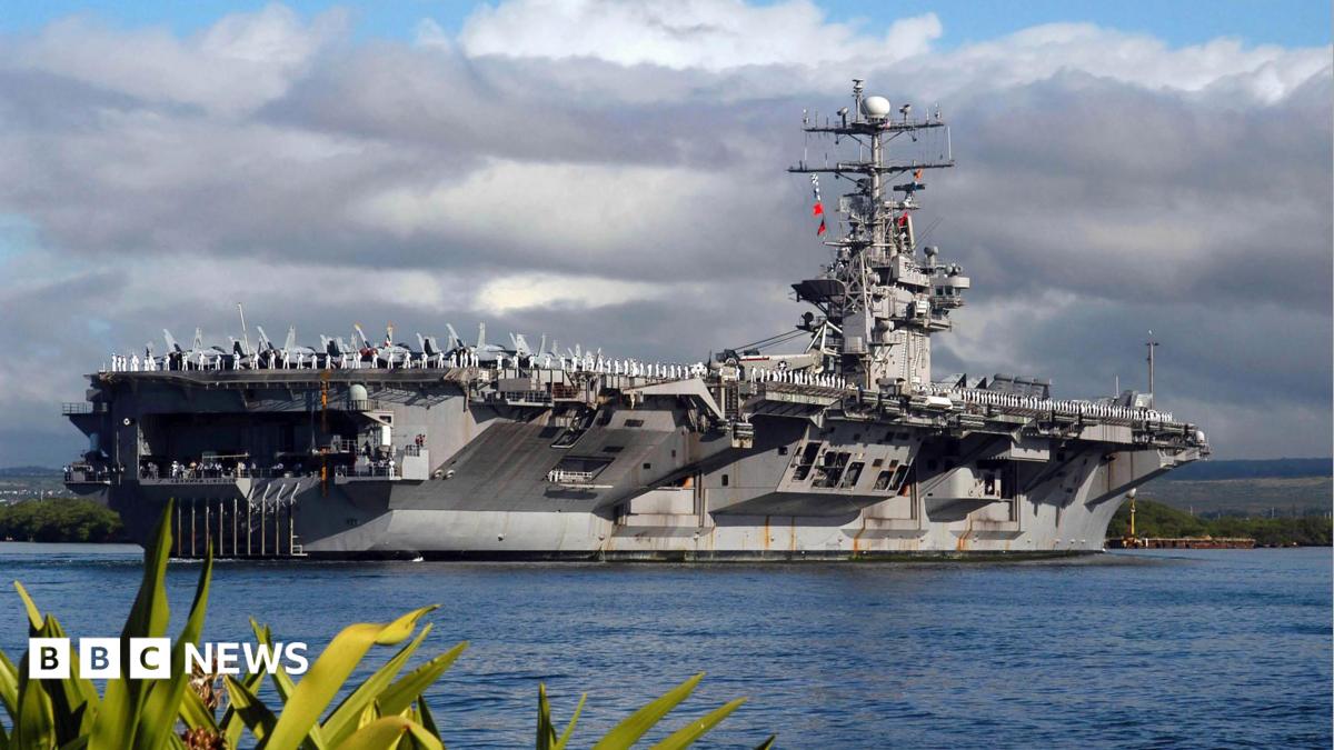 USS Abraham Lincoln әскери кемесіндегі өмір қандай?