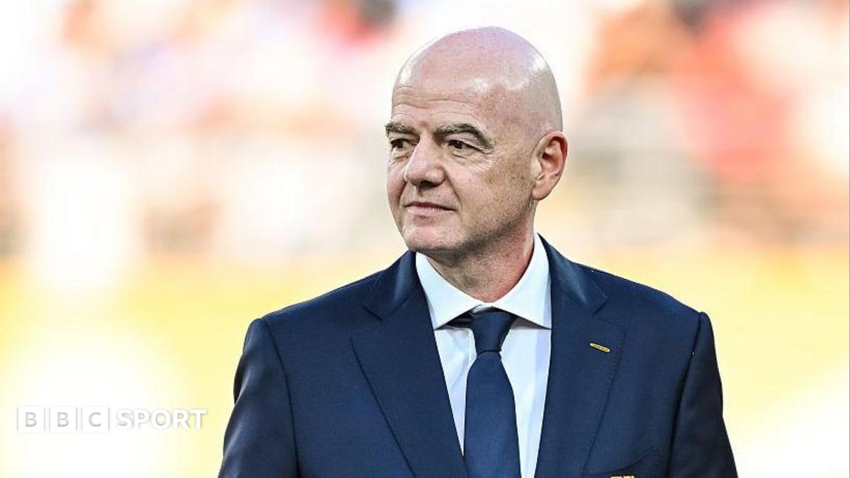 UEFA: Boycott still possible as FA withdraws Infantino support