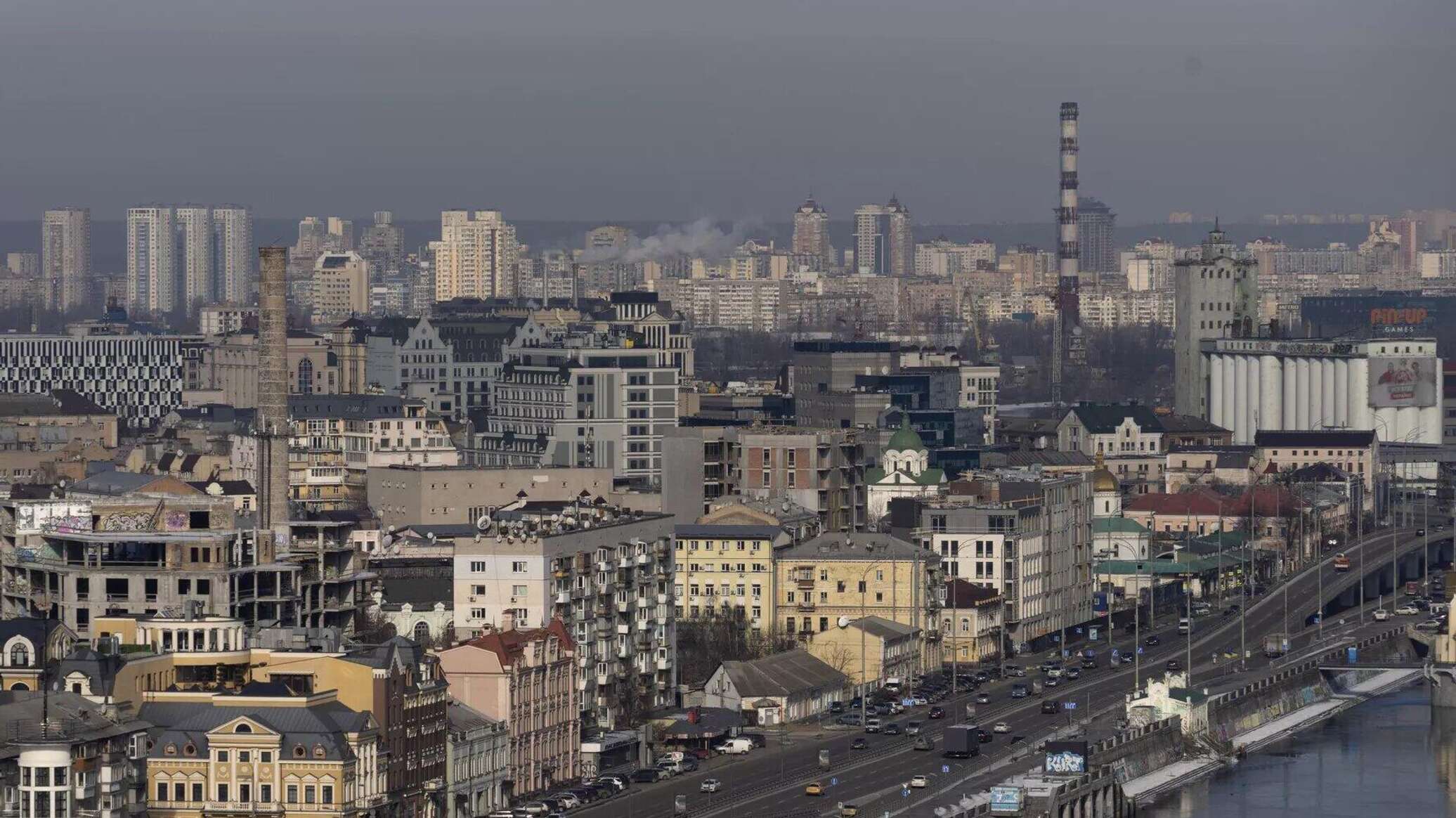 Украина төрт жылда 200 млрд доллар сыртқы қаржы алды