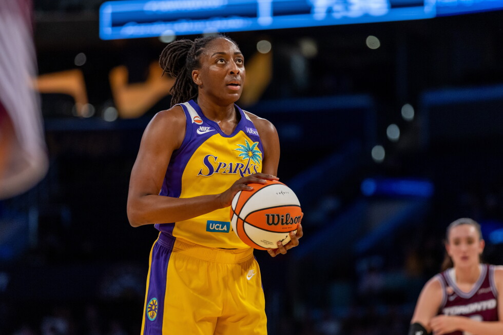 Звезда WNBA Ннека Огвумике объявила о завершении карьеры после этого сезона
