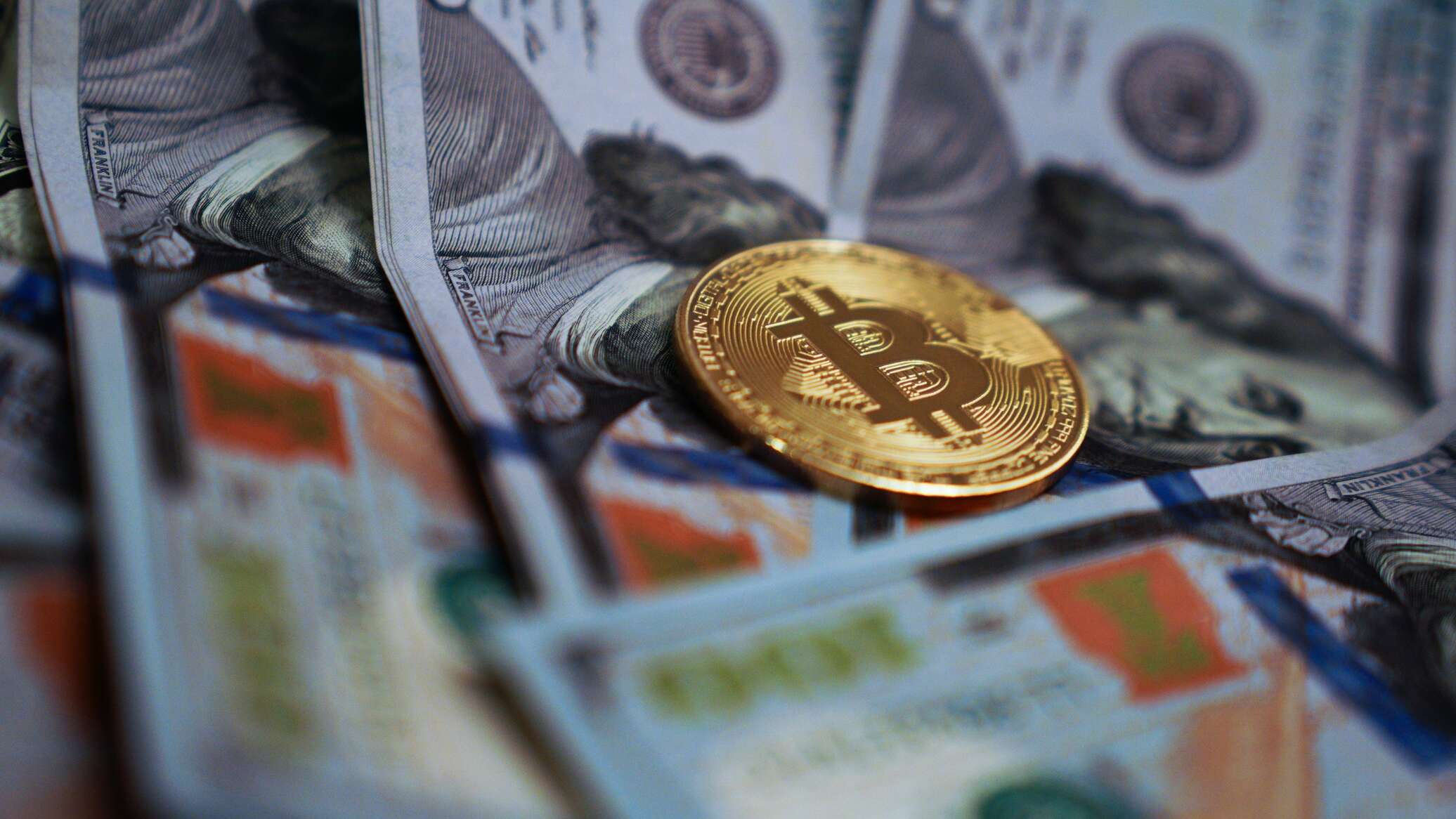 Almaty Probes Fraud Promising Loans in Cryptocurrency
