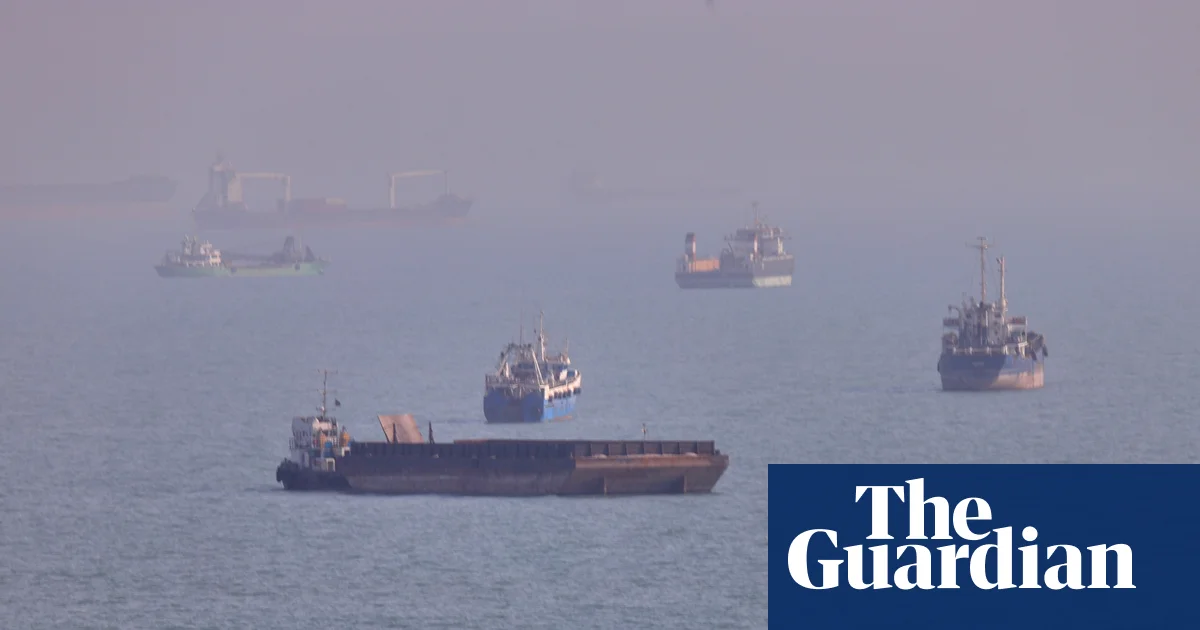 US launches new airstrikes on Iranian targets as hostilities flare