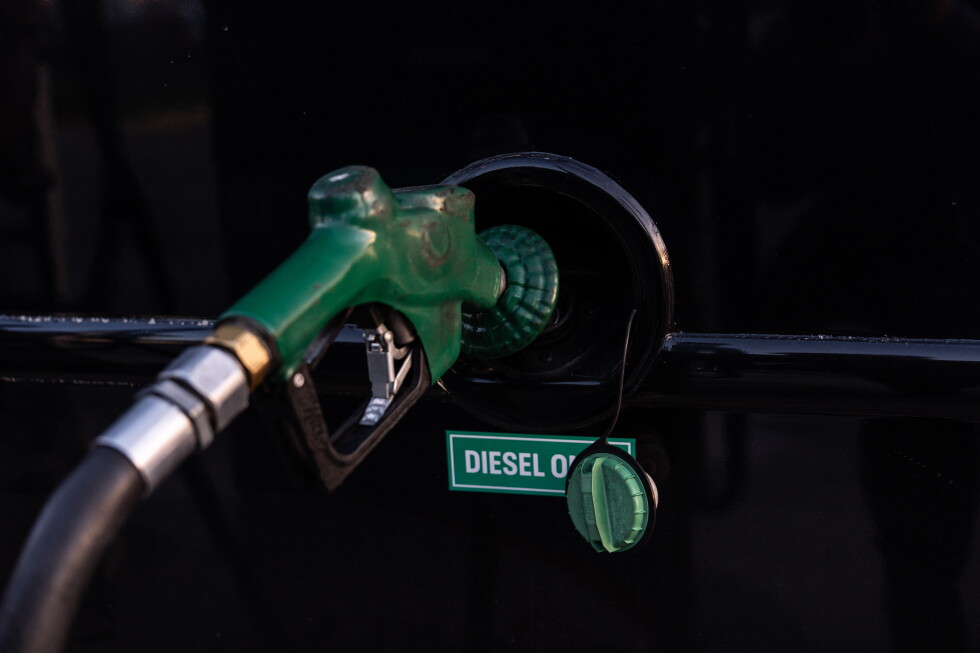 US diesel prices hit record $5.85 as Iran war disrupts fuel flows