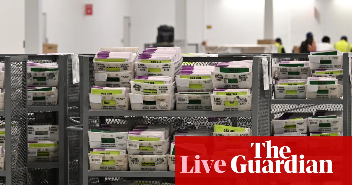 Демократы США осудили систему USPS, которая может сорвать голосование по почте