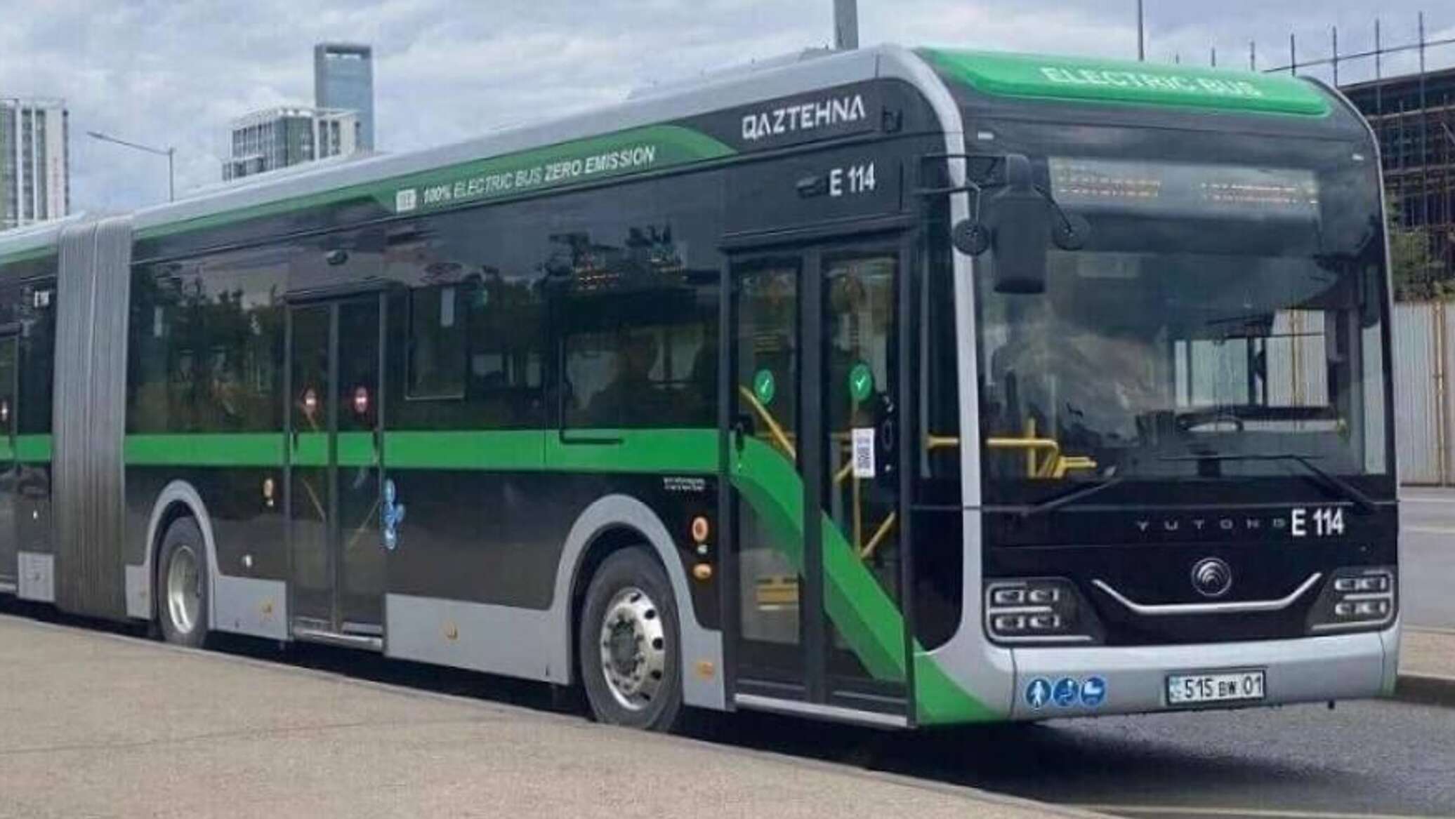 Two buses collide in Astana, one person injured