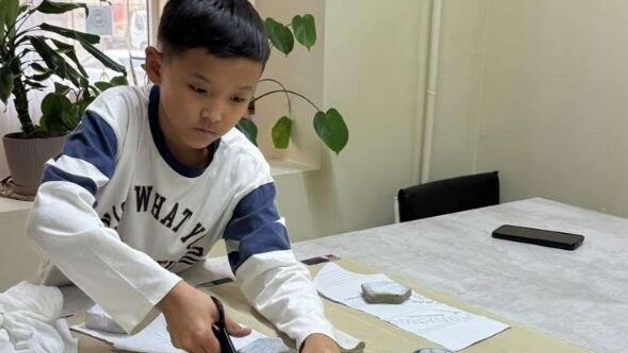 13-Year-Old Seamstress from Atyrau Dreams of Opening Fashion Salon