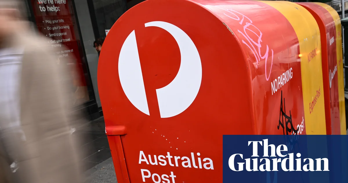 Australia Post worker stole bank cards to fund gambling addiction