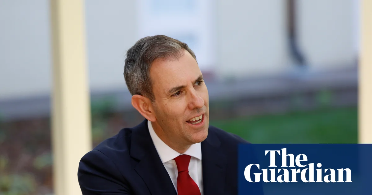 Australia's birthrate falls: Labor prefers early childhood education over baby bonus