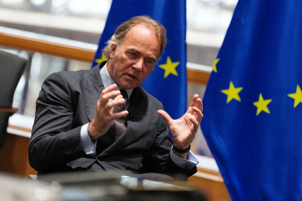 EU warns of new terror threat 25 years after 9/11: online youth extremism