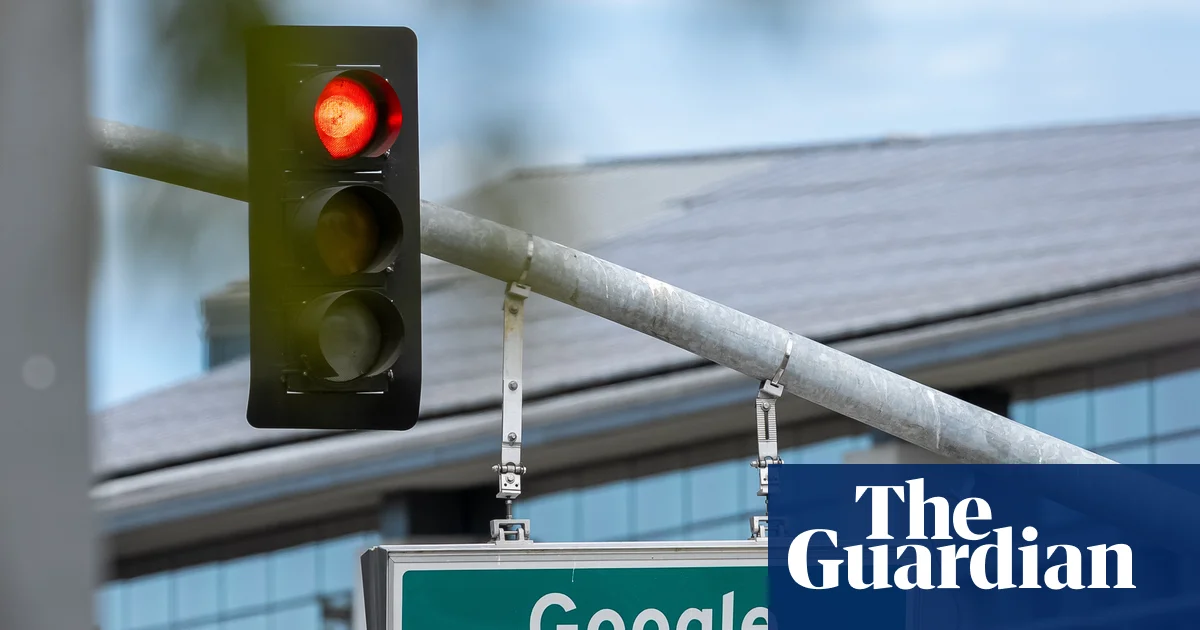 Google fined more than €400m by Irish regulator over location data