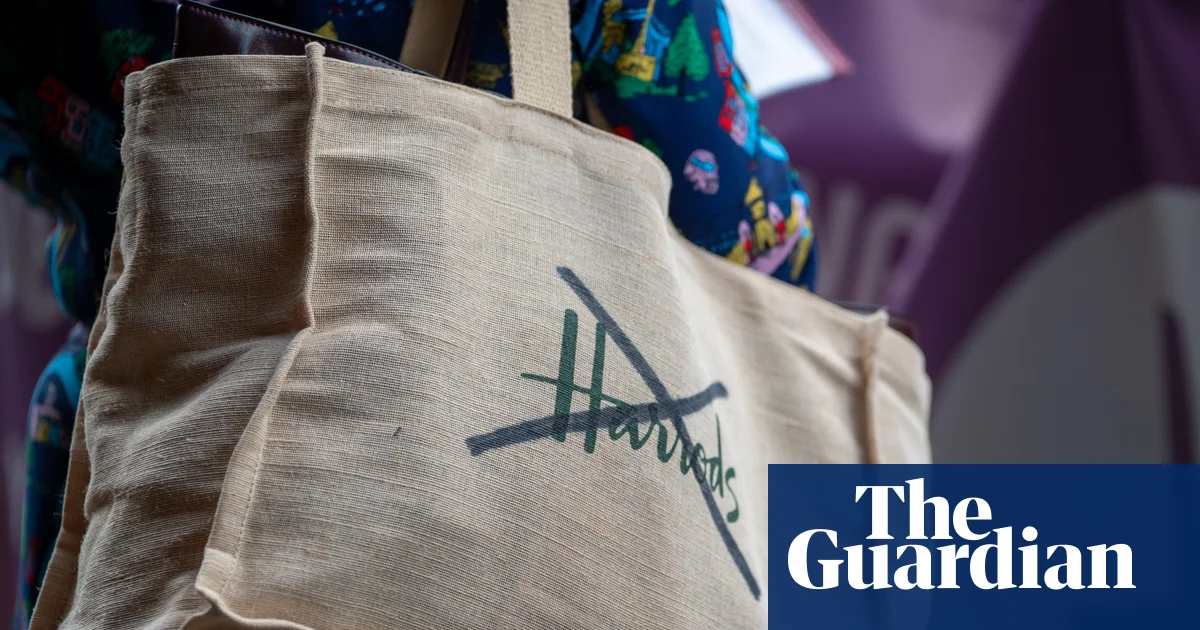Harrods требует возместить расходы на компенсации из наследства Аль-Файеда