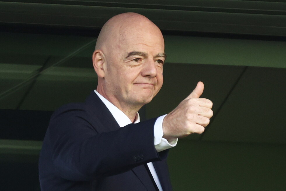 Infantino to run for re-election as FIFA president despite backlash