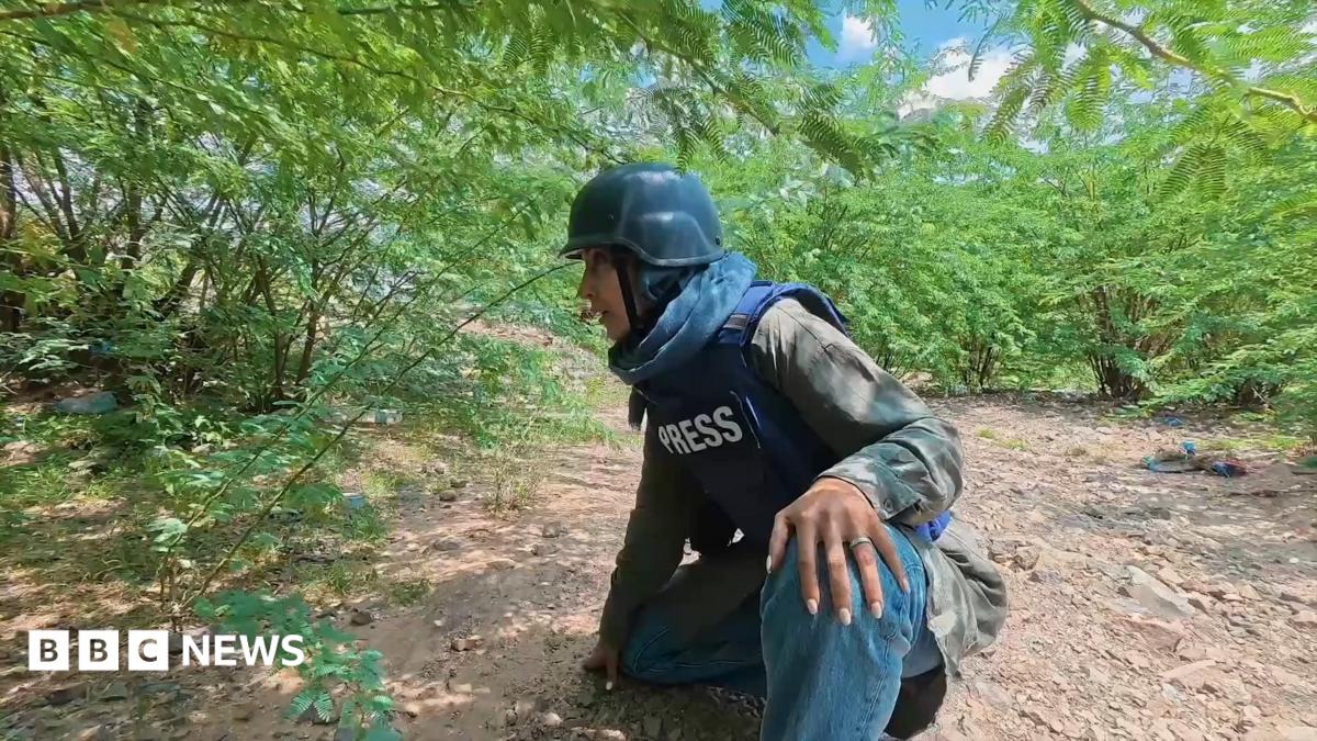 Yemen war escalates: BBC reports from the front line