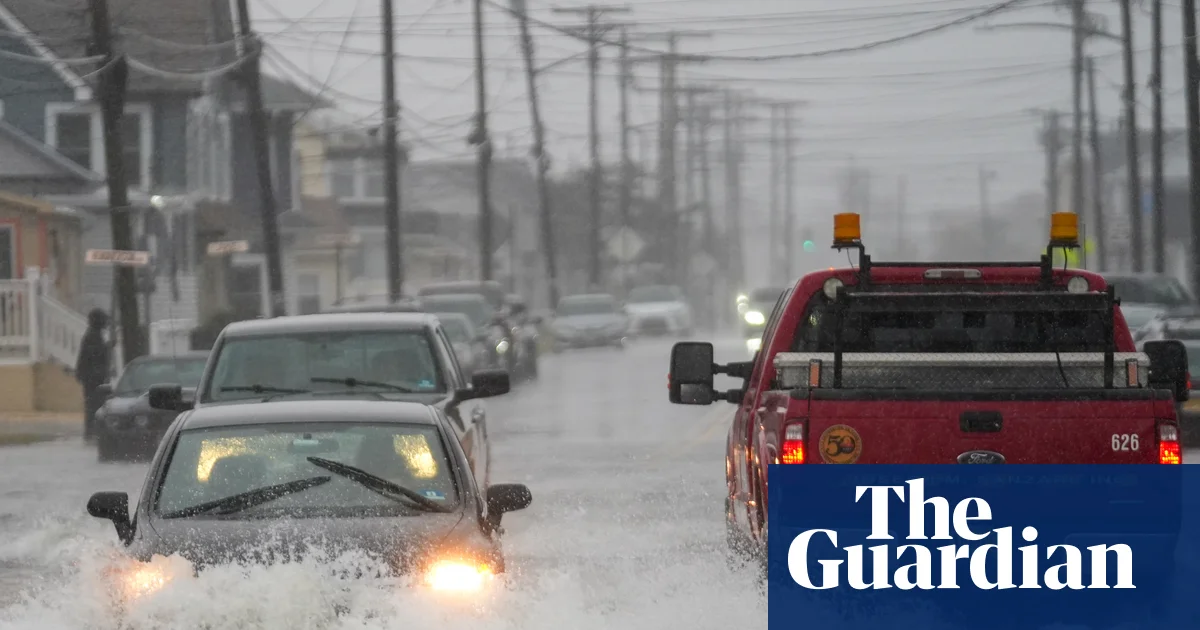 Nor'easter storm batters US east coast: one dead, 110,500 households without power