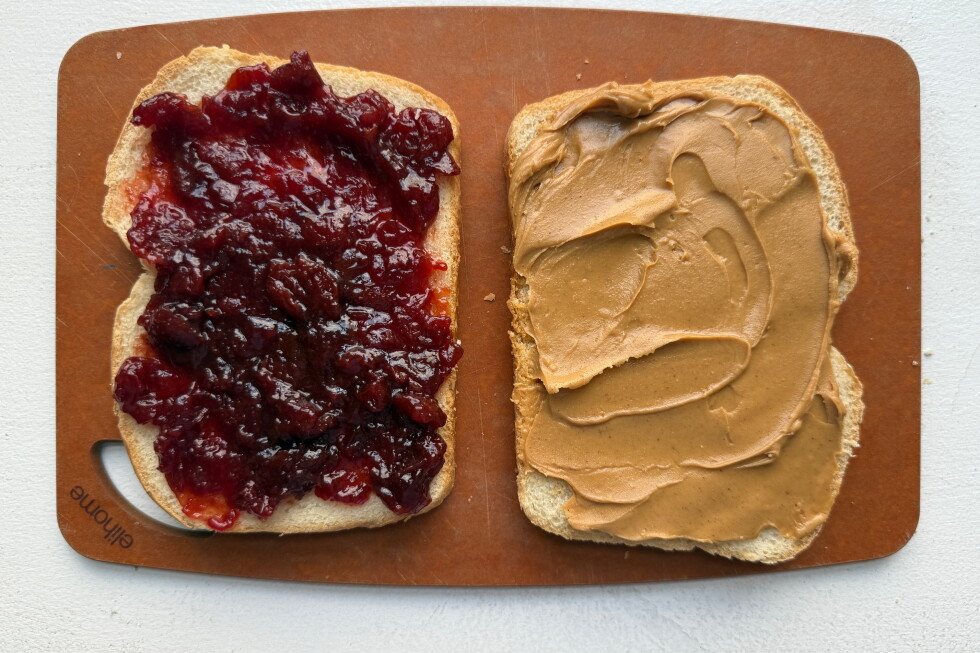 PB&J бутерброды: 125 жыл бойы мектеп сөмкесінің патшасы