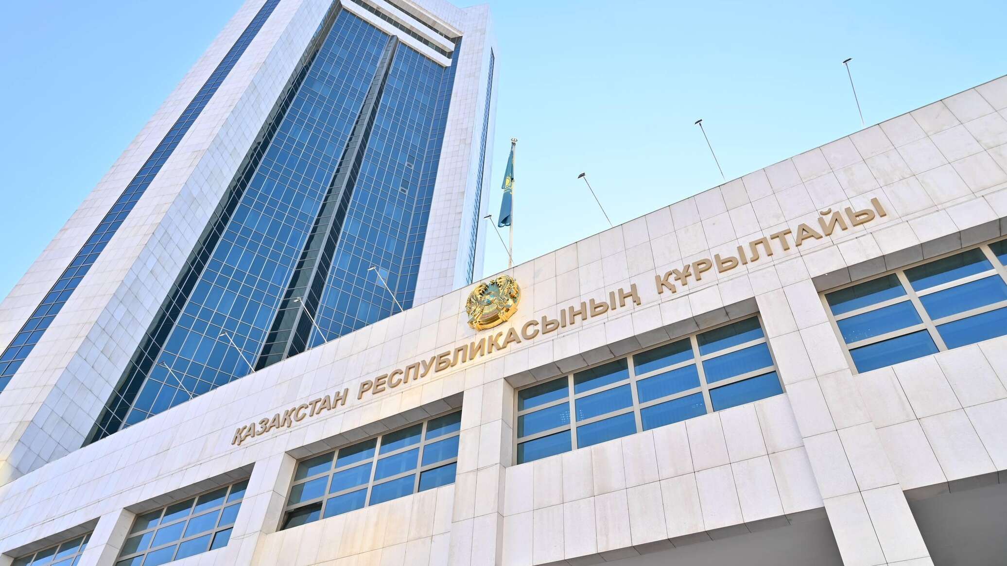 Kazakhstan to borrow $6 billion from Asian bank