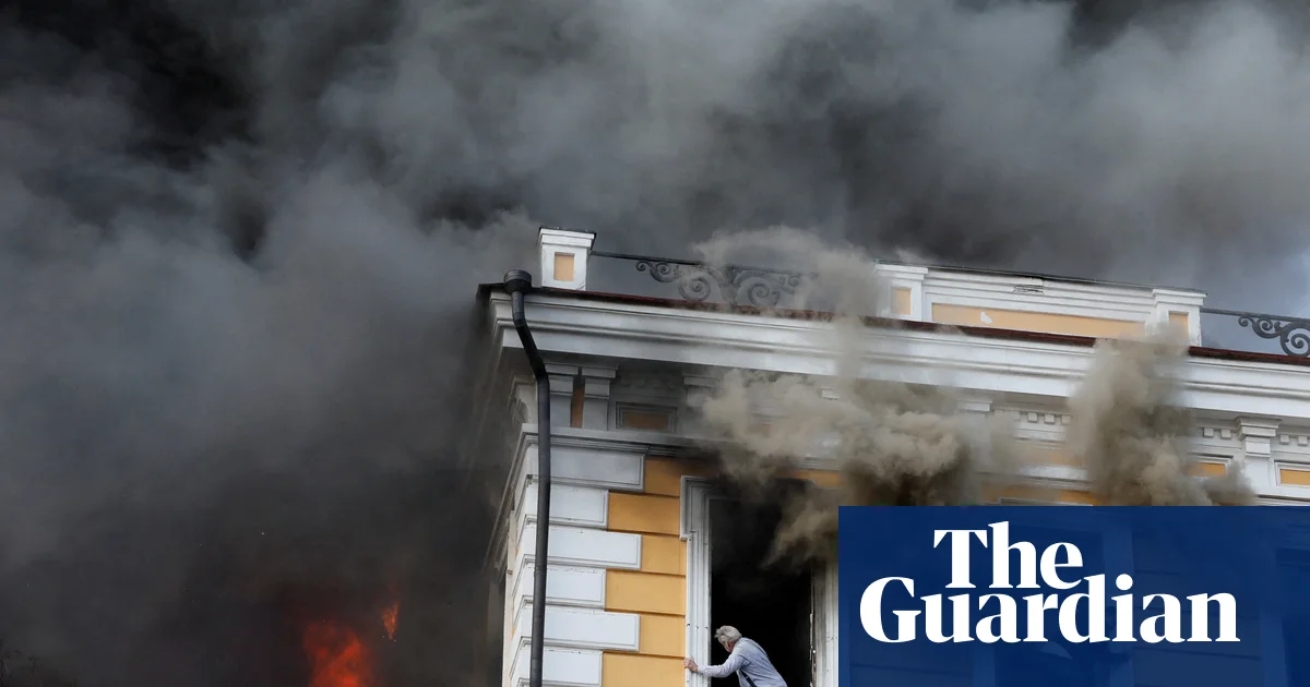Russian strike on Kyiv science academy kills at least one in daytime attack