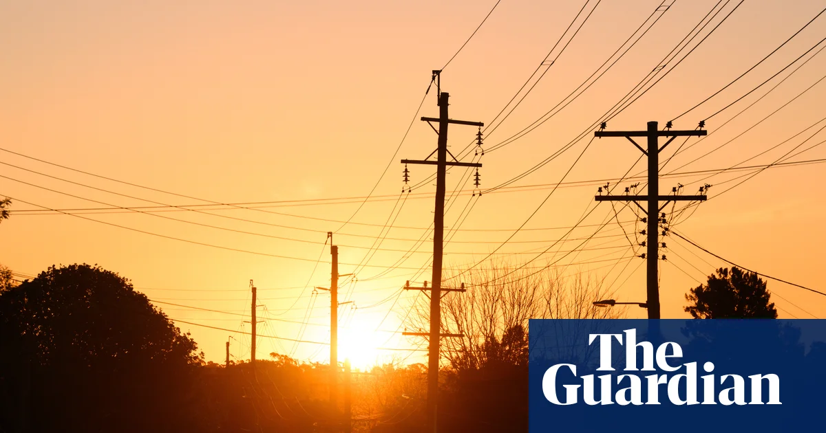 Sydney and parts of NSW swelter through 35C before temperatures plummet 10C within hours