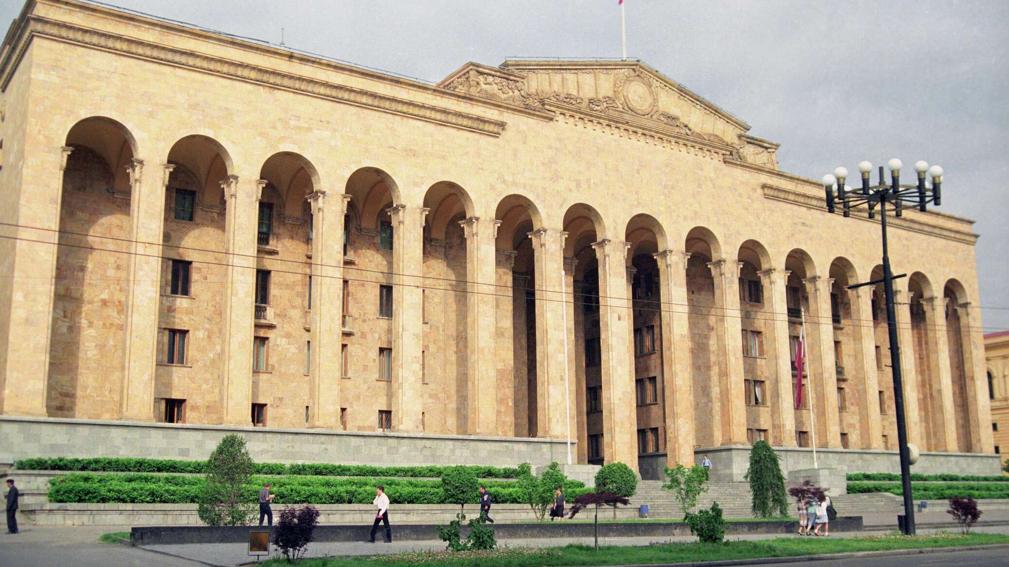 Kazakhstan Warns Citizens About Working in Georgia