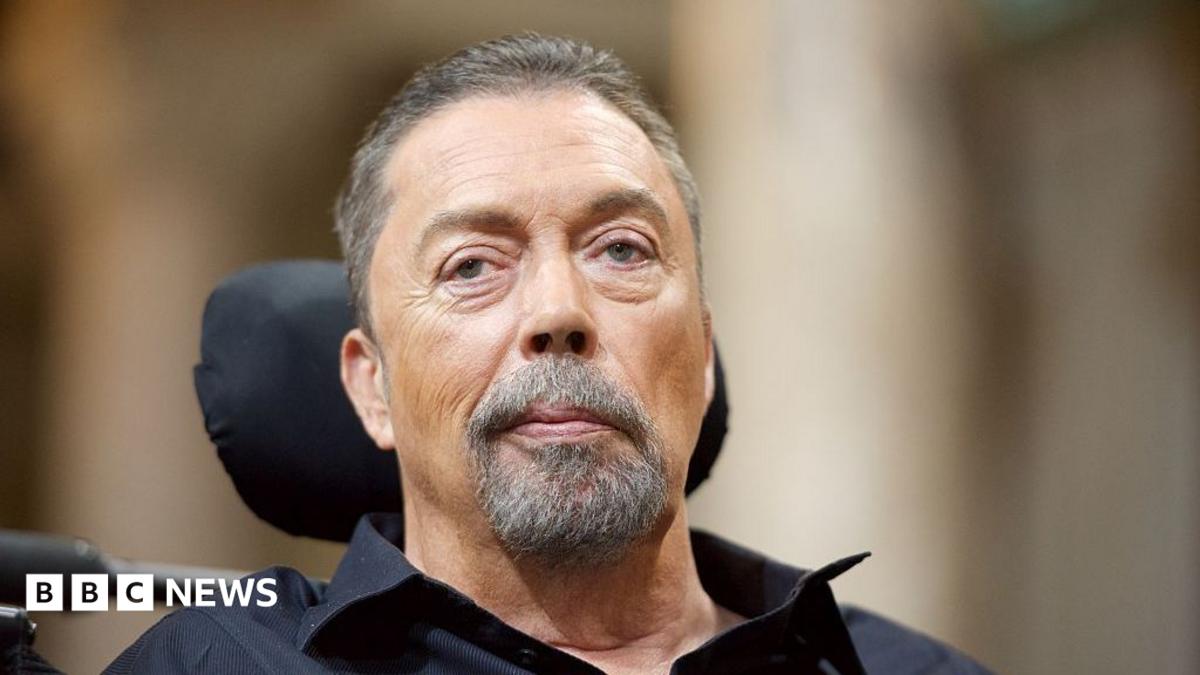 Tim Curry's cause of death revealed as coronary artery disease