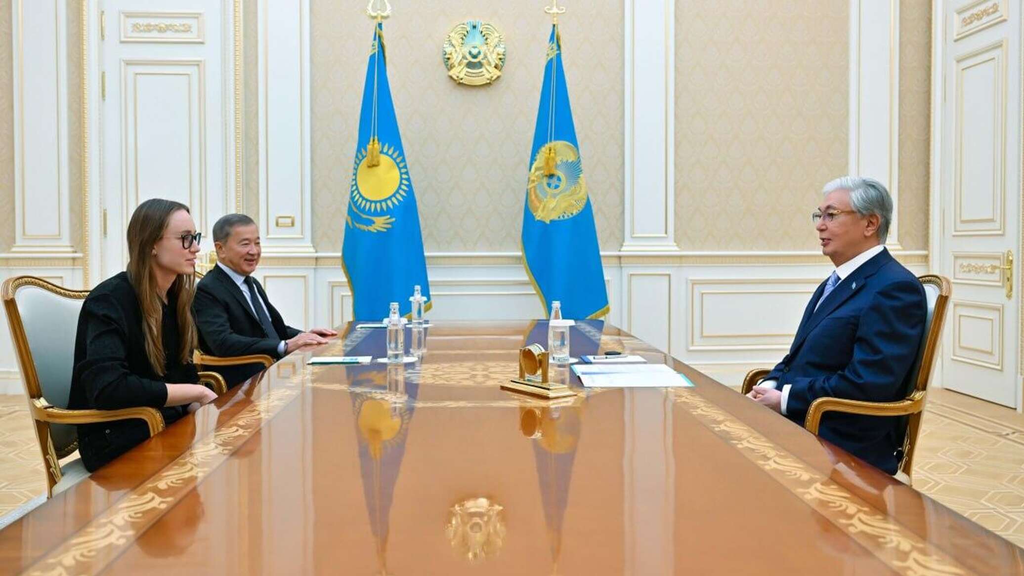 Токаев особо отметил человеческие качества Рыбакиной