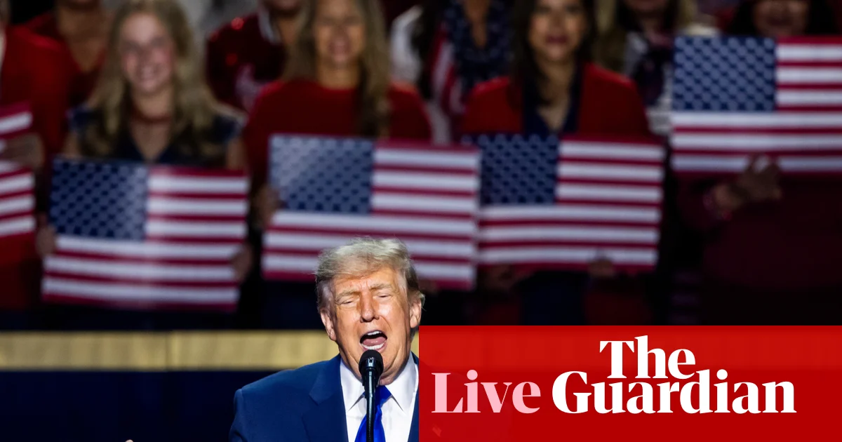 Trump vows $5,000 to every American if Republicans win midterms