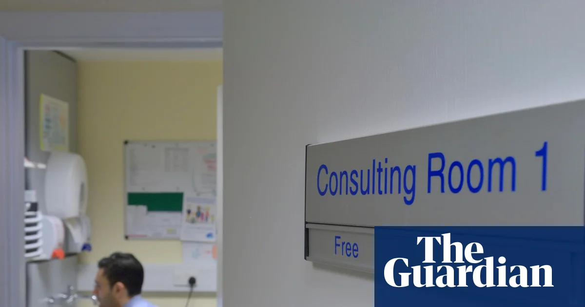 Three in four UK GPs 'too busy to talk to their patients in depth'