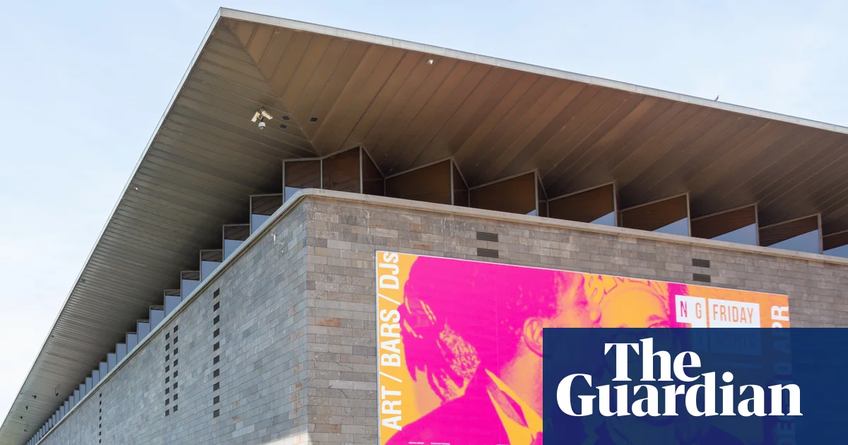 National Gallery of Victoria employee allegedly stole $8m to buy phones he later sold