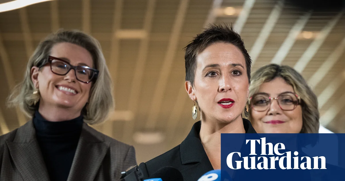 Victorian Labor puts reproductive rights on election agenda, warns One Nation