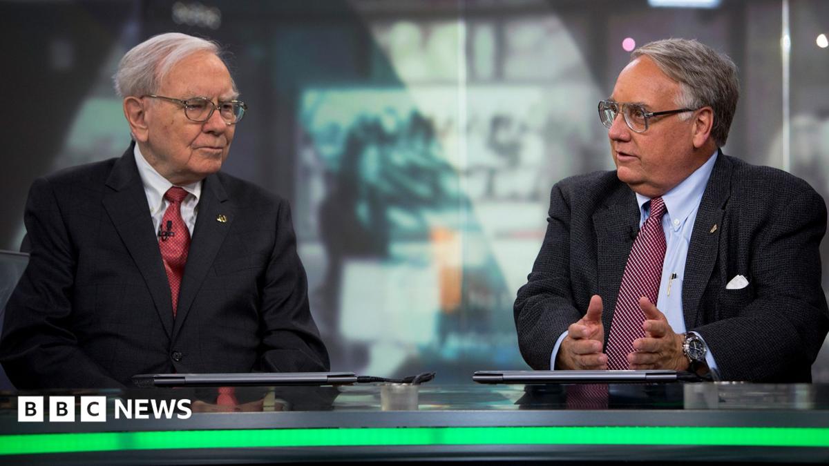Warren Buffett steps down as Berkshire Hathaway chairman