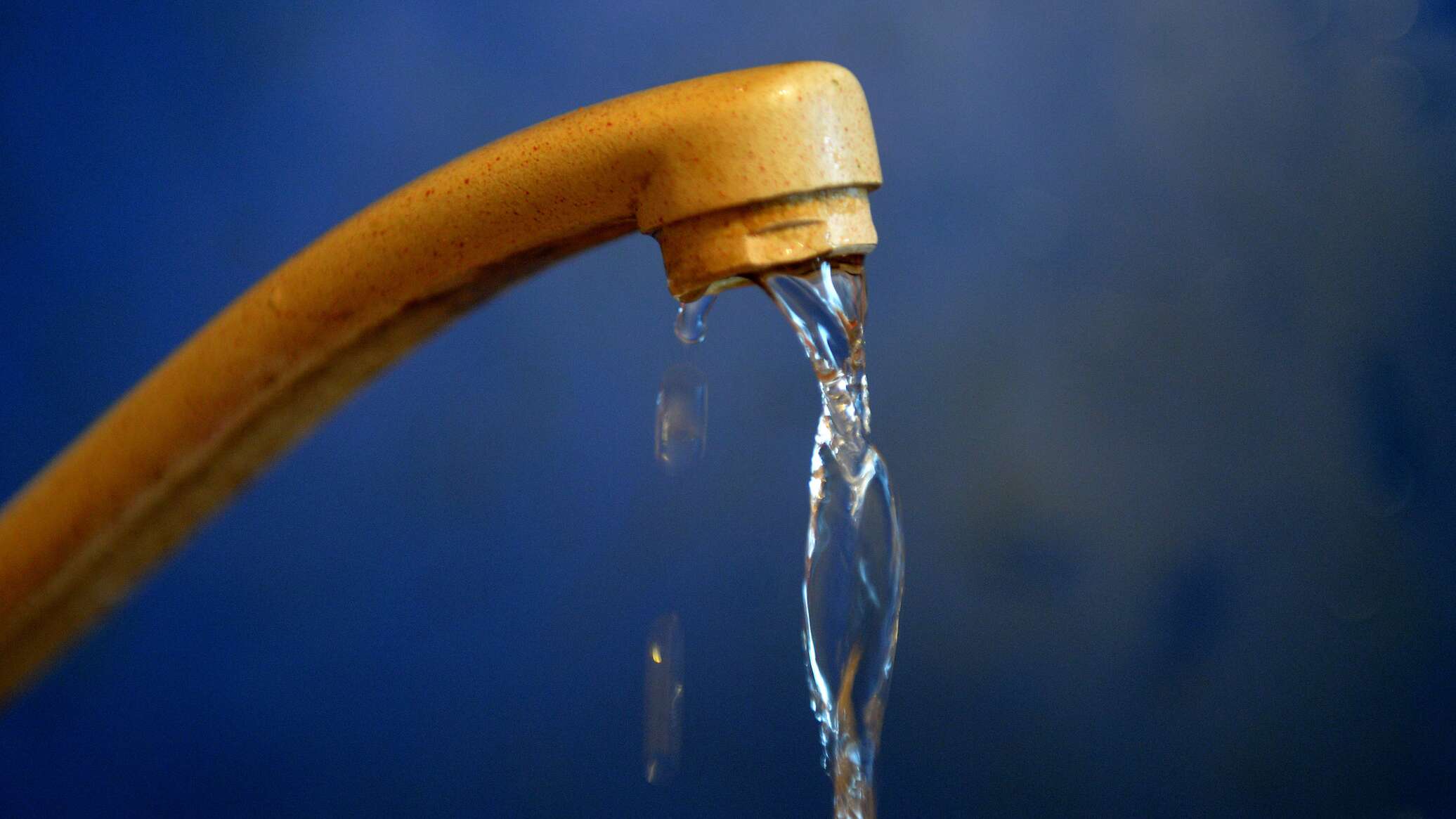 Water tariff cut 4.5 times in West Kazakhstan