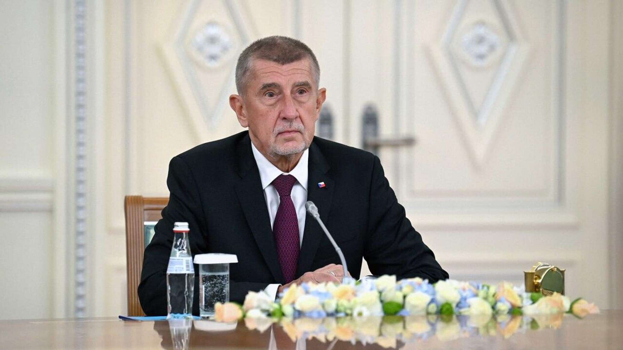 Czech PM calls on Europe to fund Ukraine's reconstruction