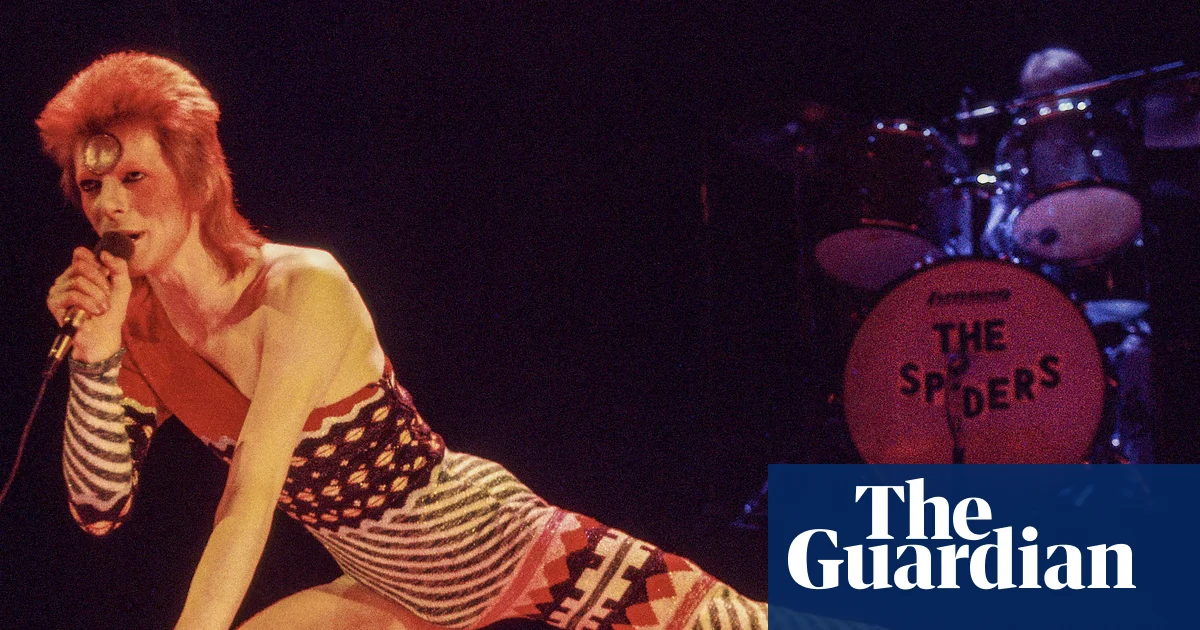 David Bowie’s alter egos inspire dance show that transforms his songs