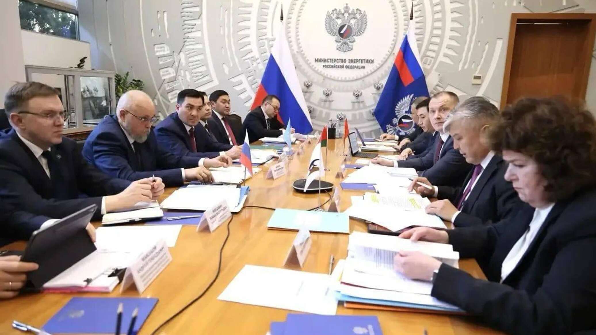 EAEU ministers discuss development of common energy market
