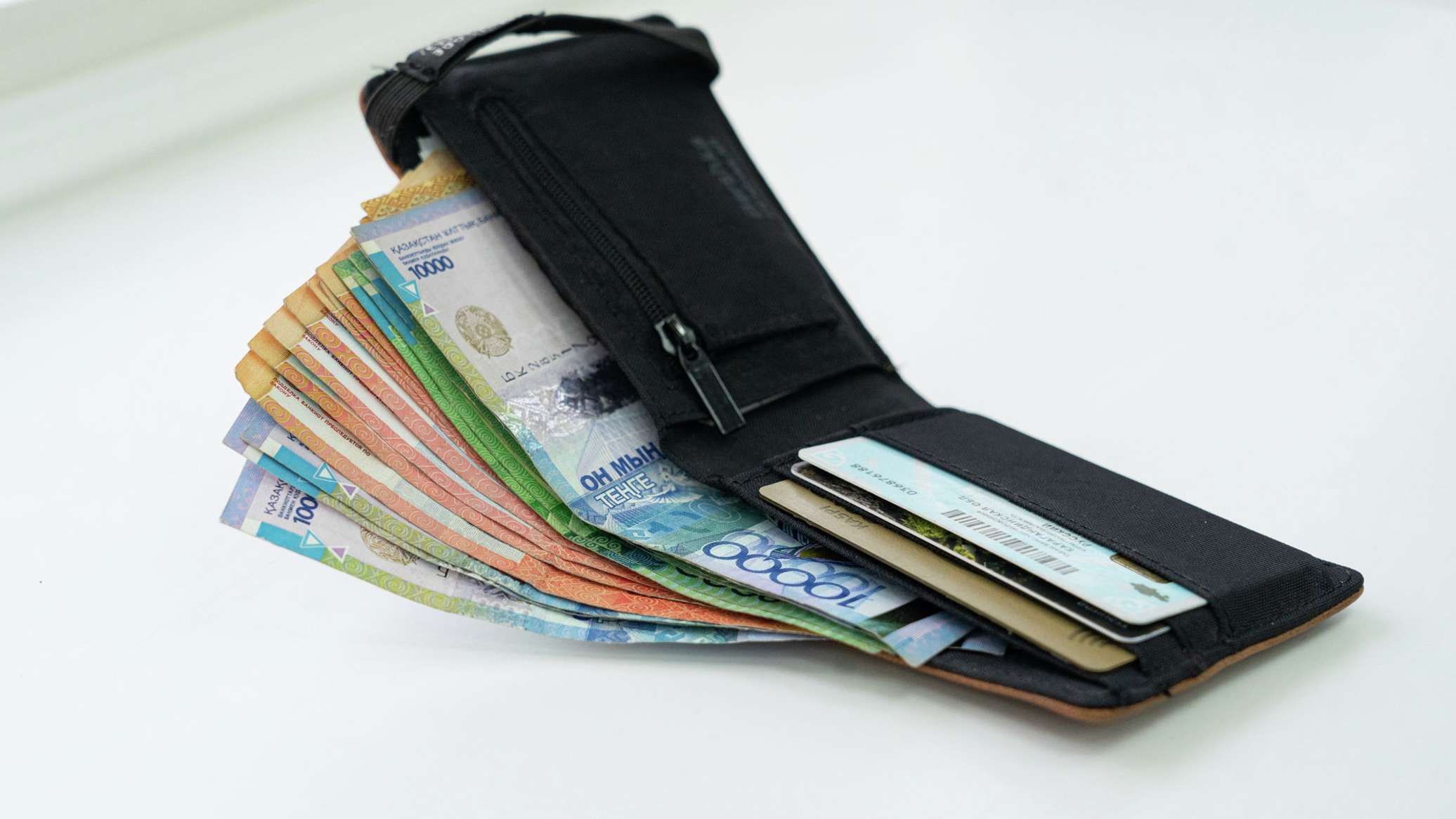 Minimum wage to rise to 110,000 tenge: which payments will change
