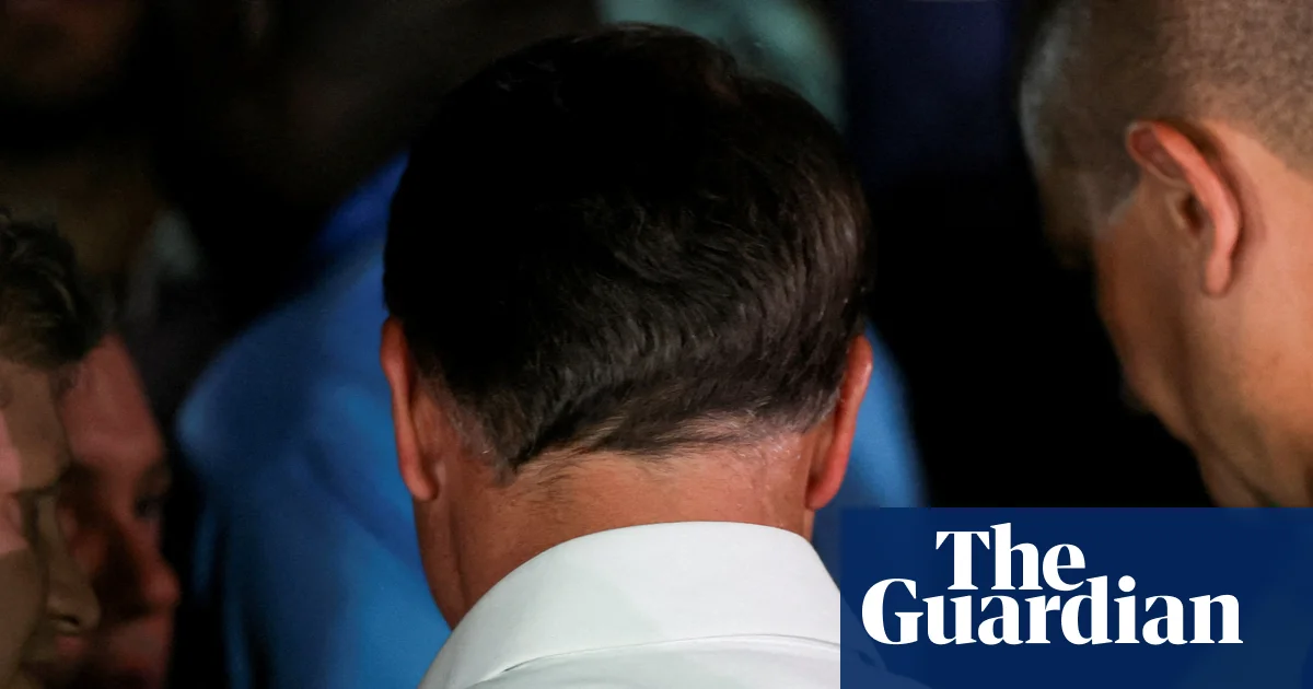 Flávio Bolsonaro's 'president-elect' claim met with mockery