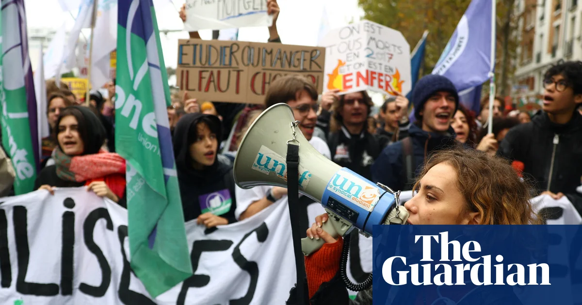 France chaos is a 'warning signal' for Australia's public spending