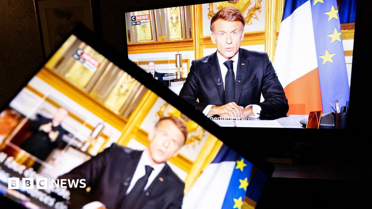 Беспорядки во Франции: премьер-министр проводит кризисное заседание