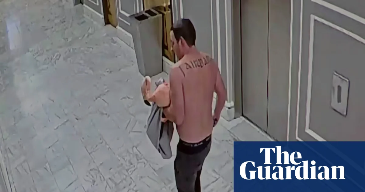 Man convicted for taking Peachy the flamingo from Las Vegas hotel