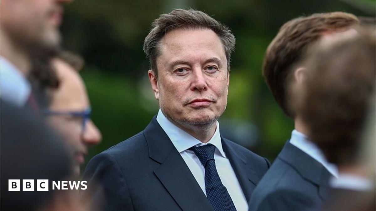 Маск Tesla мен SpaceX-ті біріктіруді қарастырып жатыр