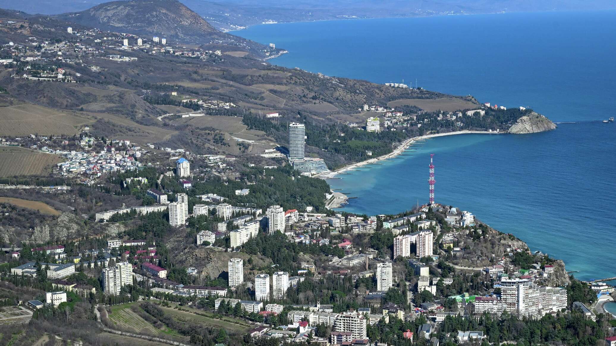 Crimea declassifies documents on Nazi special service agents from WWII