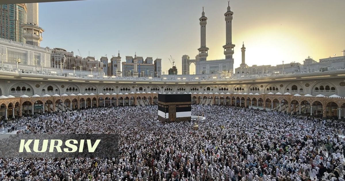 Saudi Arabia executes foreigners for 'immoral act' in mosque