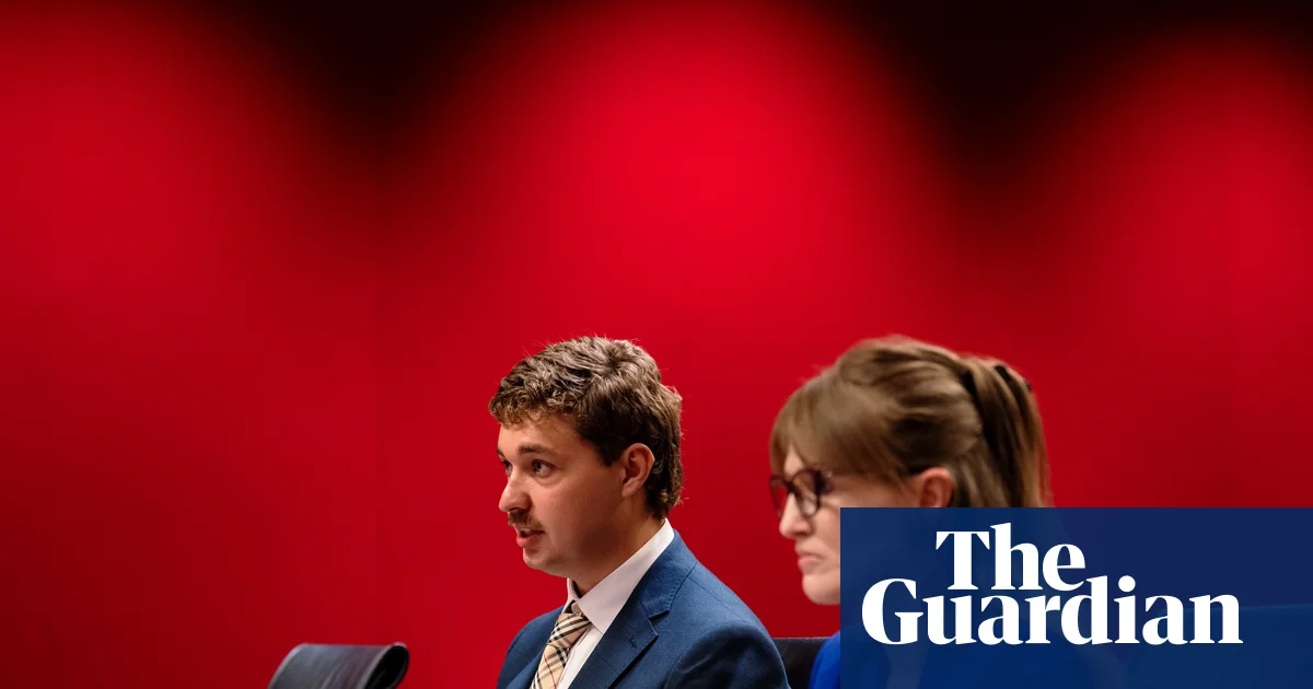 Teens at Sydney private religious school made to share beds with teachers, inquiry hears