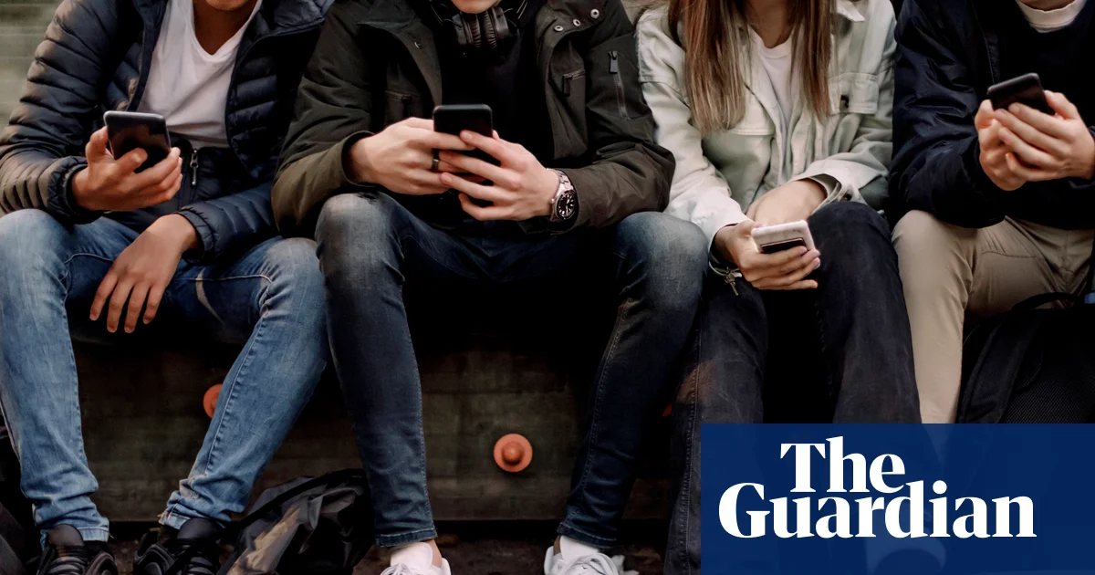 No 'snowflakes': mental health review says today's youth have it harder