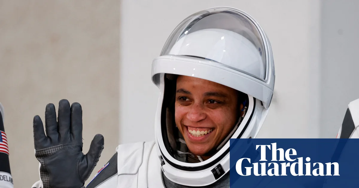 SpaceX рекорды: Джессика Уоткинс — орбитаға шыққан тұңғыш қара нәсілді әйел командир