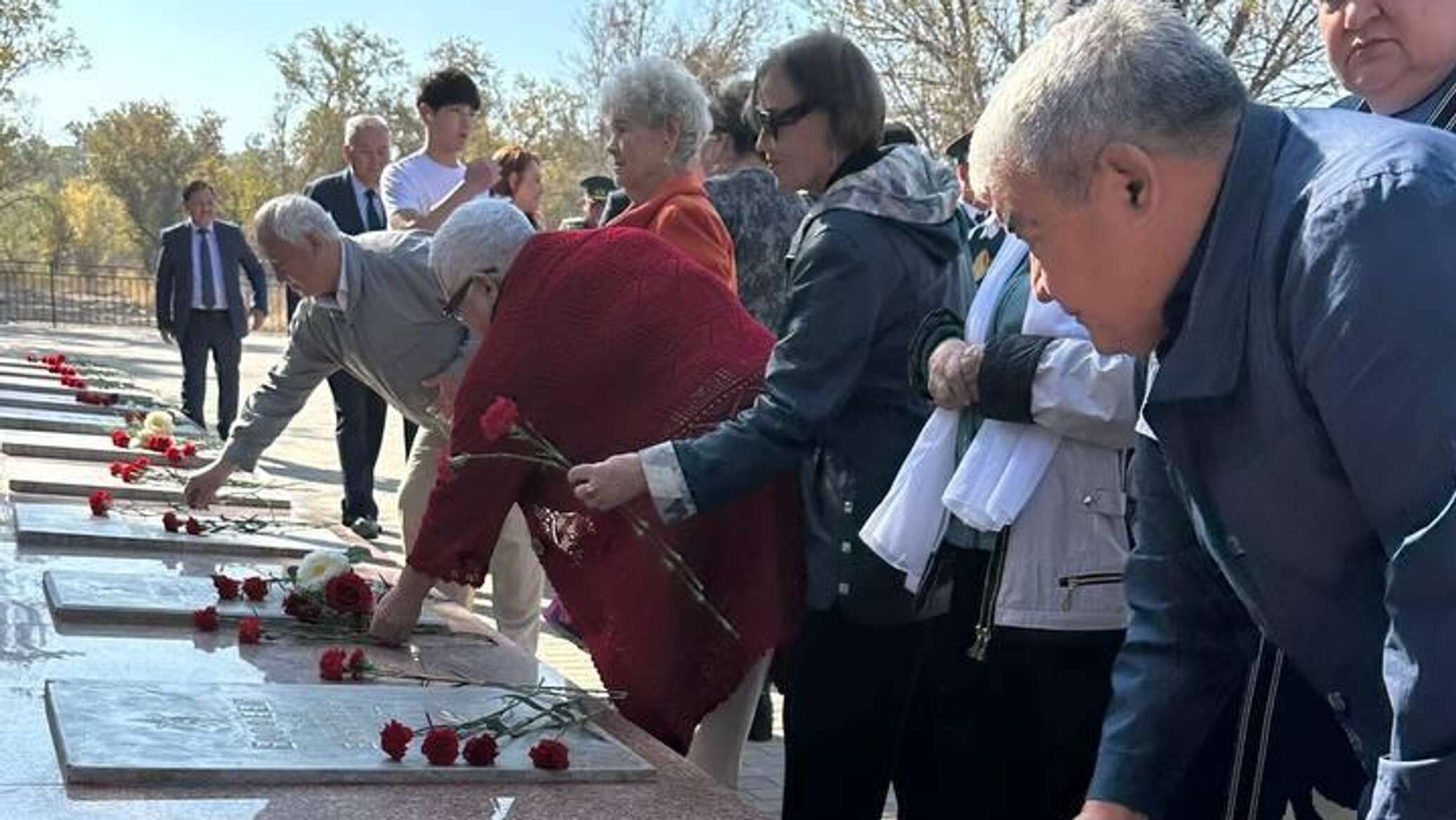 Memorial to soldiers who died in hospital during WWII unveiled in Taraz