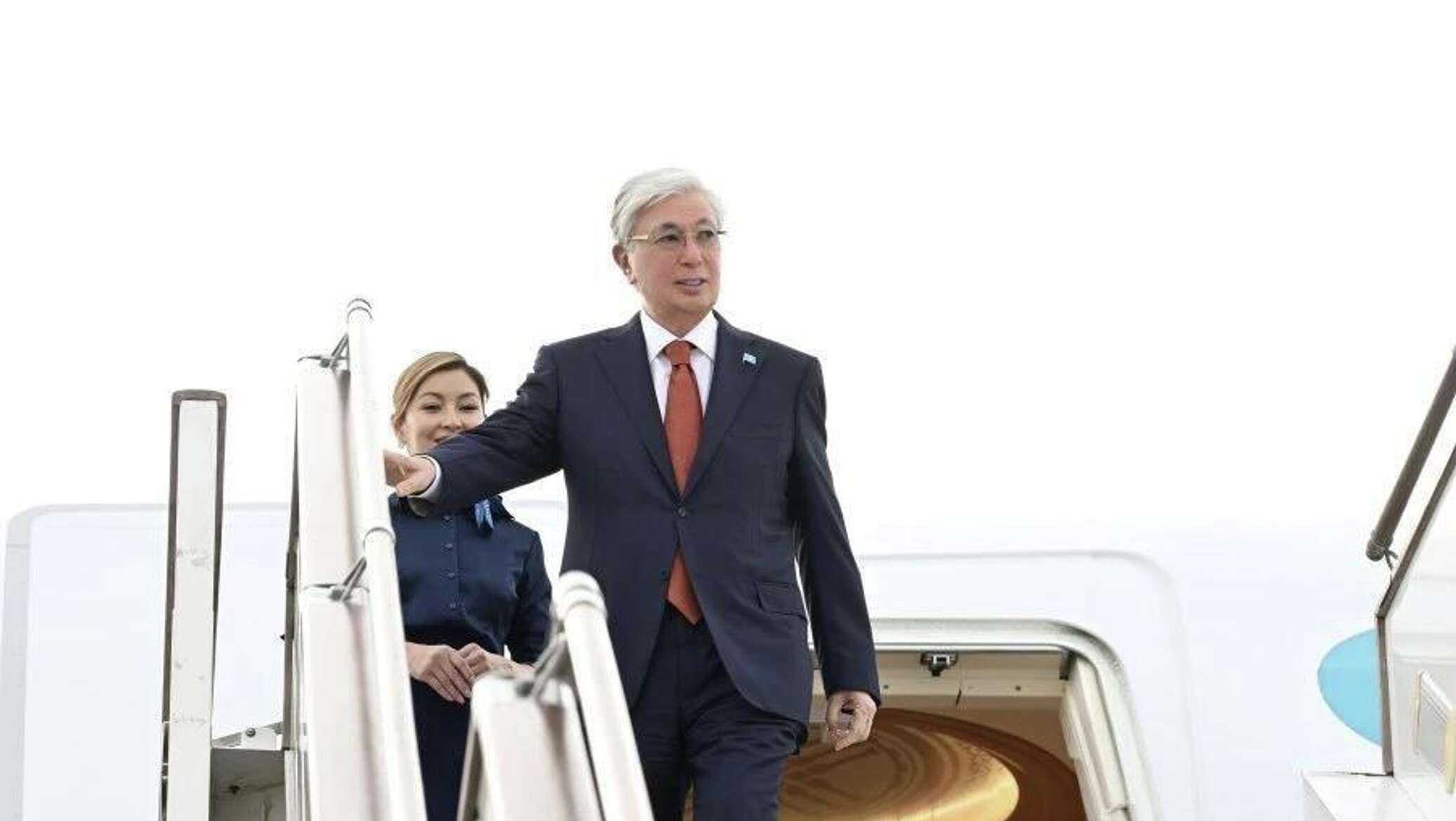 Tokayev arrives in Azerbaijan for CICA summit