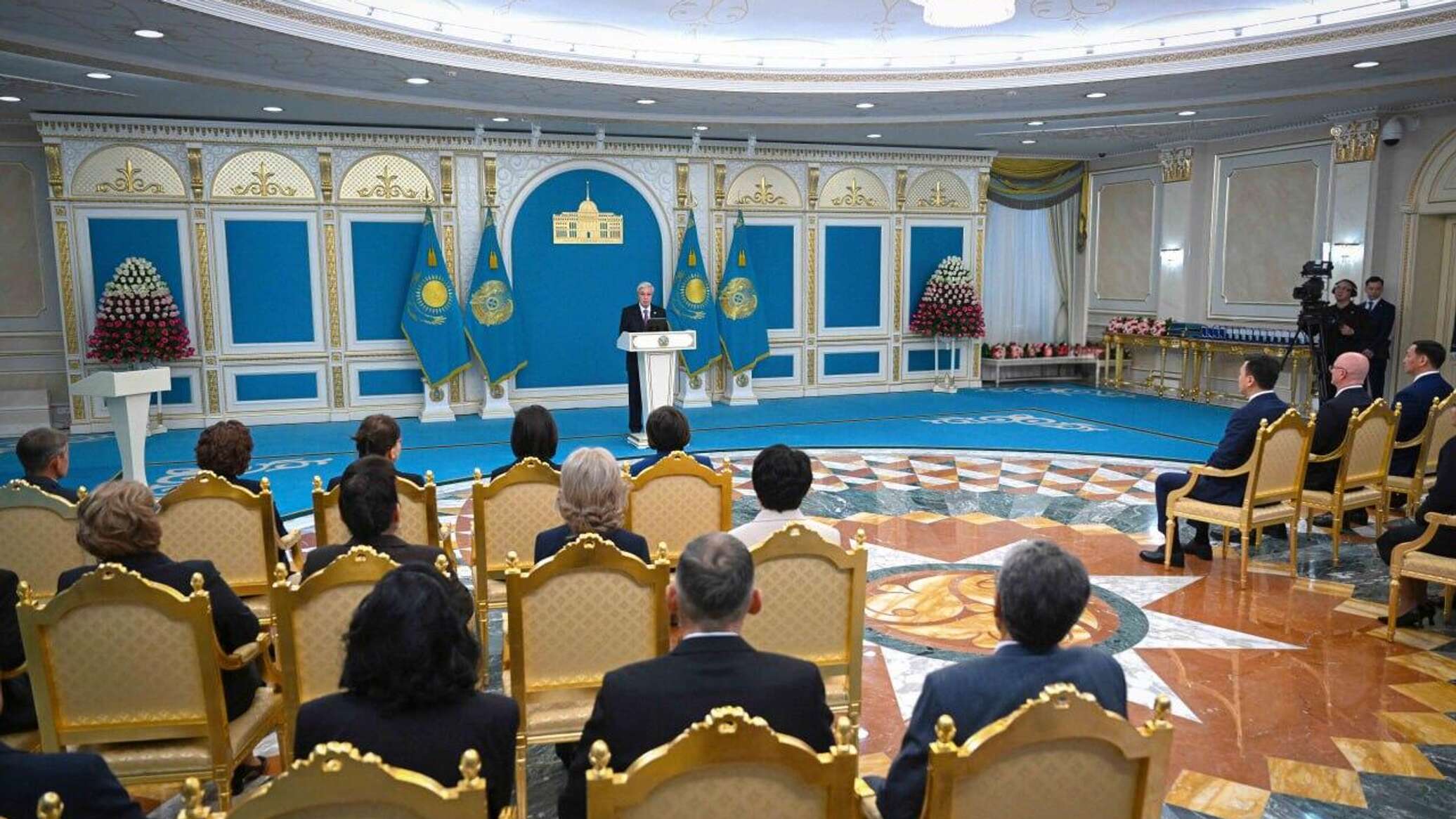 Тоқаев: Озық елдің қуаты табиғи байлығымен емес, адам капиталының сапасымен өлшенеді